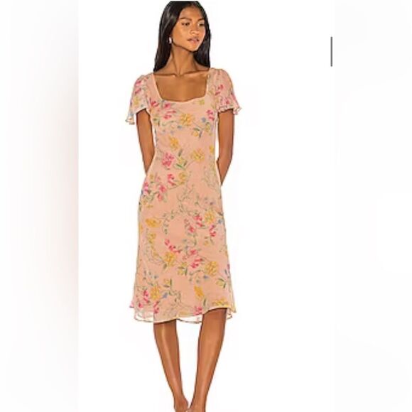 NEW Song Of Style Maceo Floral Short Sleeves Midi Dress In  Nude Blossom.Size S - Picture 1 of 16